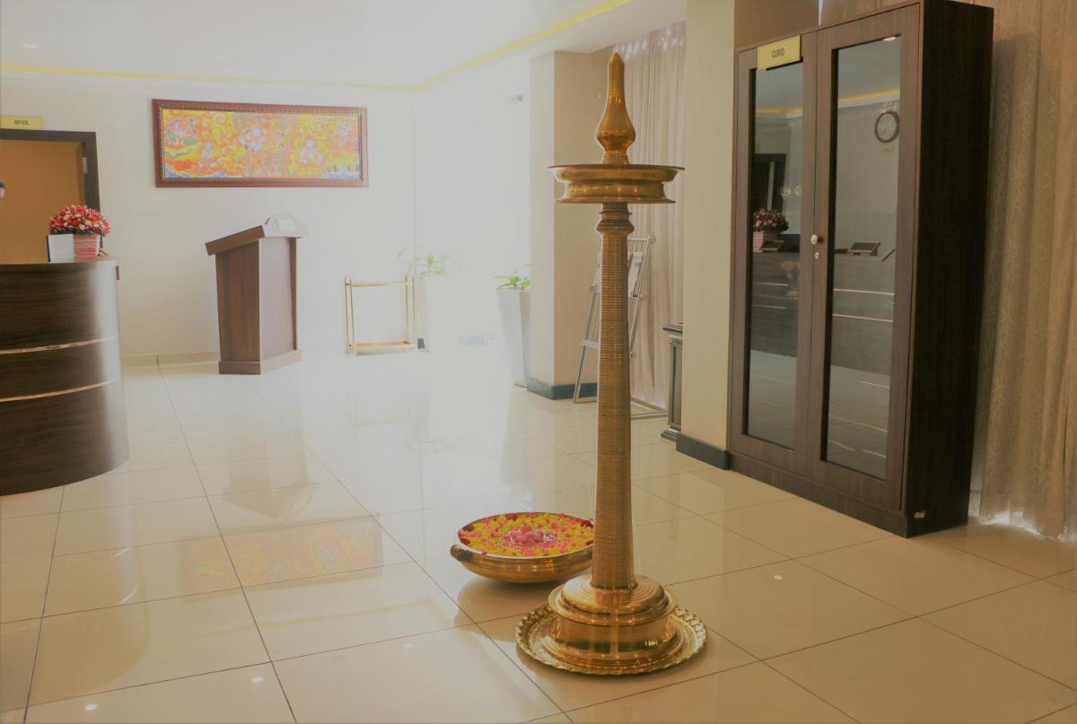 Hotel Libra - Housity