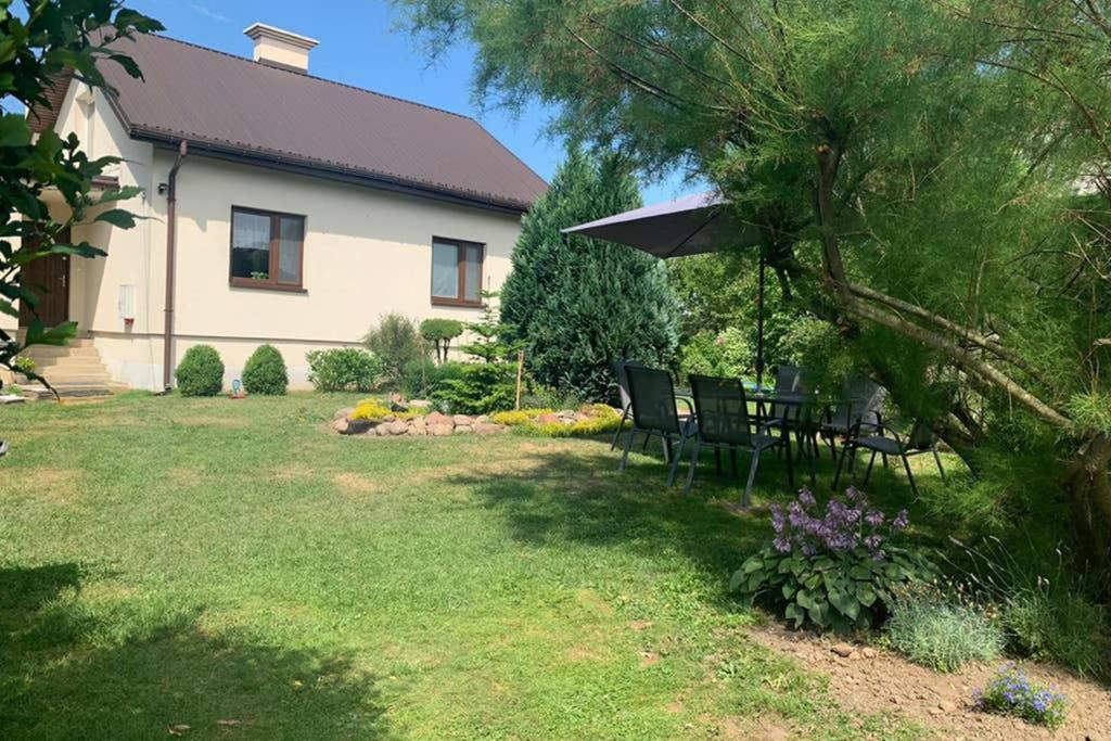 Domek na wsi. - Hizvo