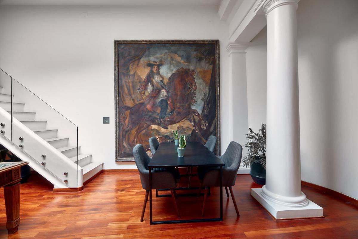 L' Hôtellerie Easy Suites - Housity
