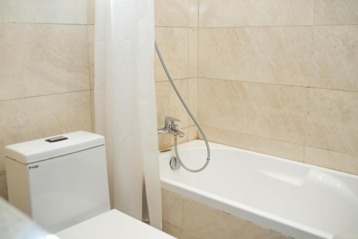 Ace Premier - Housity