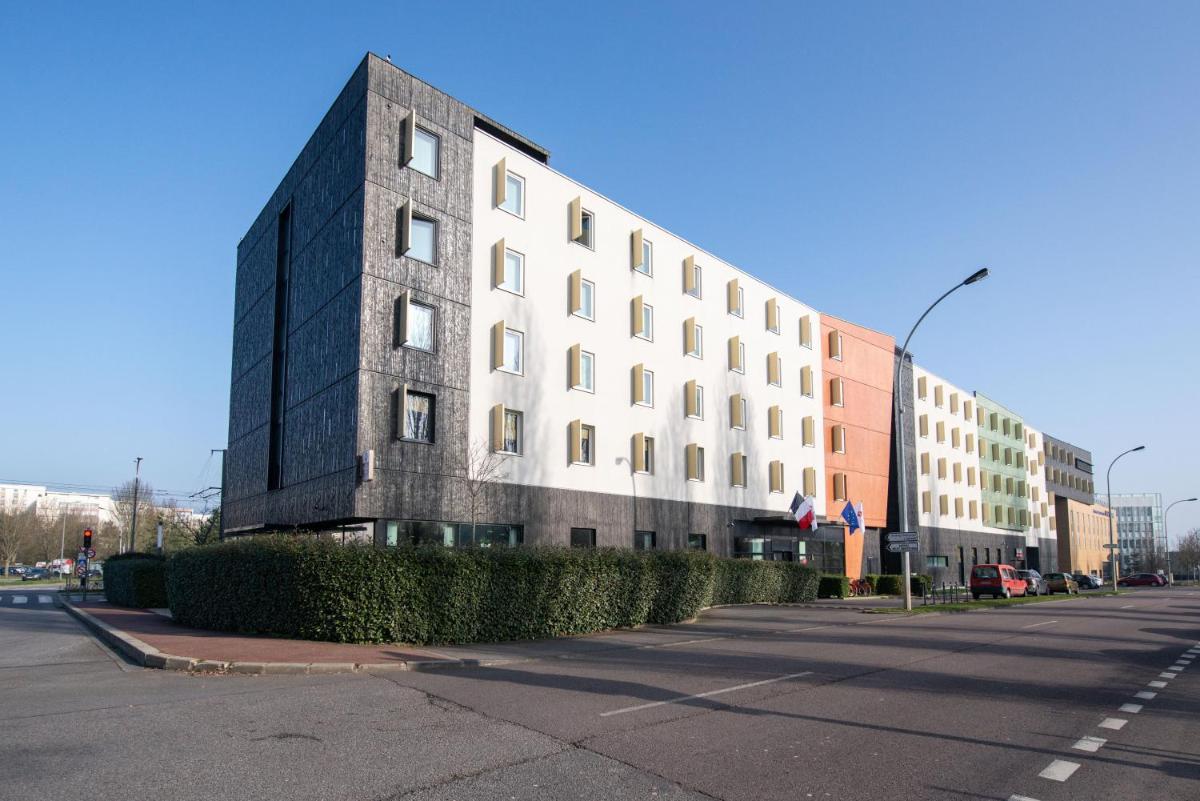Best Western Plus Paris Velizy - Housity