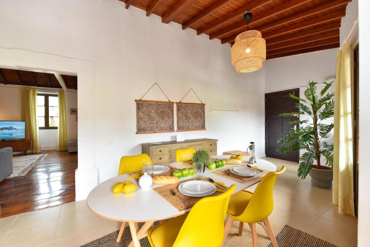 La Iglesia Rural Apartment PM - Housity