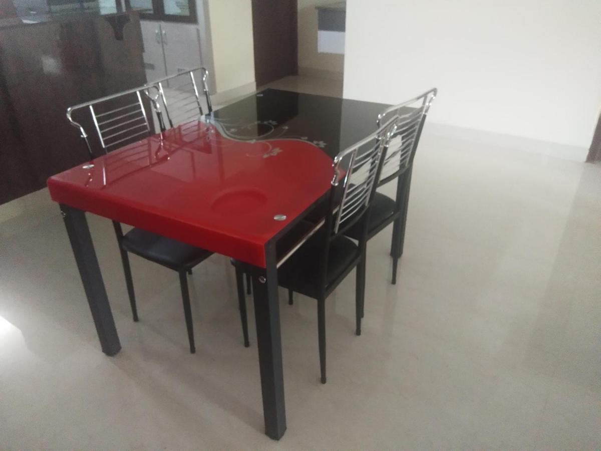 Feel like home -Guest House near Tenneti park - Housity