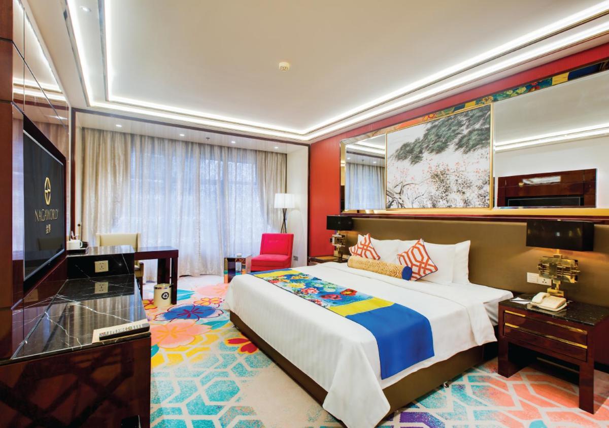 NagaWorld Hotel & Entertainment Complex - Housity