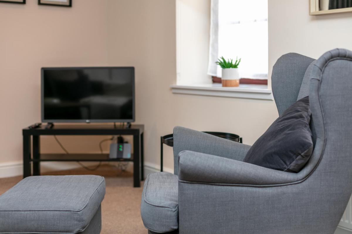 Elliot Suite No7 - Donnini Apartments - Housity