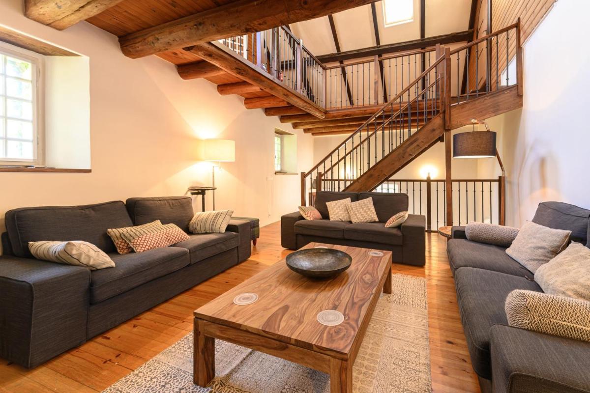 Le Moulin de Dingy - House with 6 bedrooms & swimmingpool 20 mn from Annecy - Housity