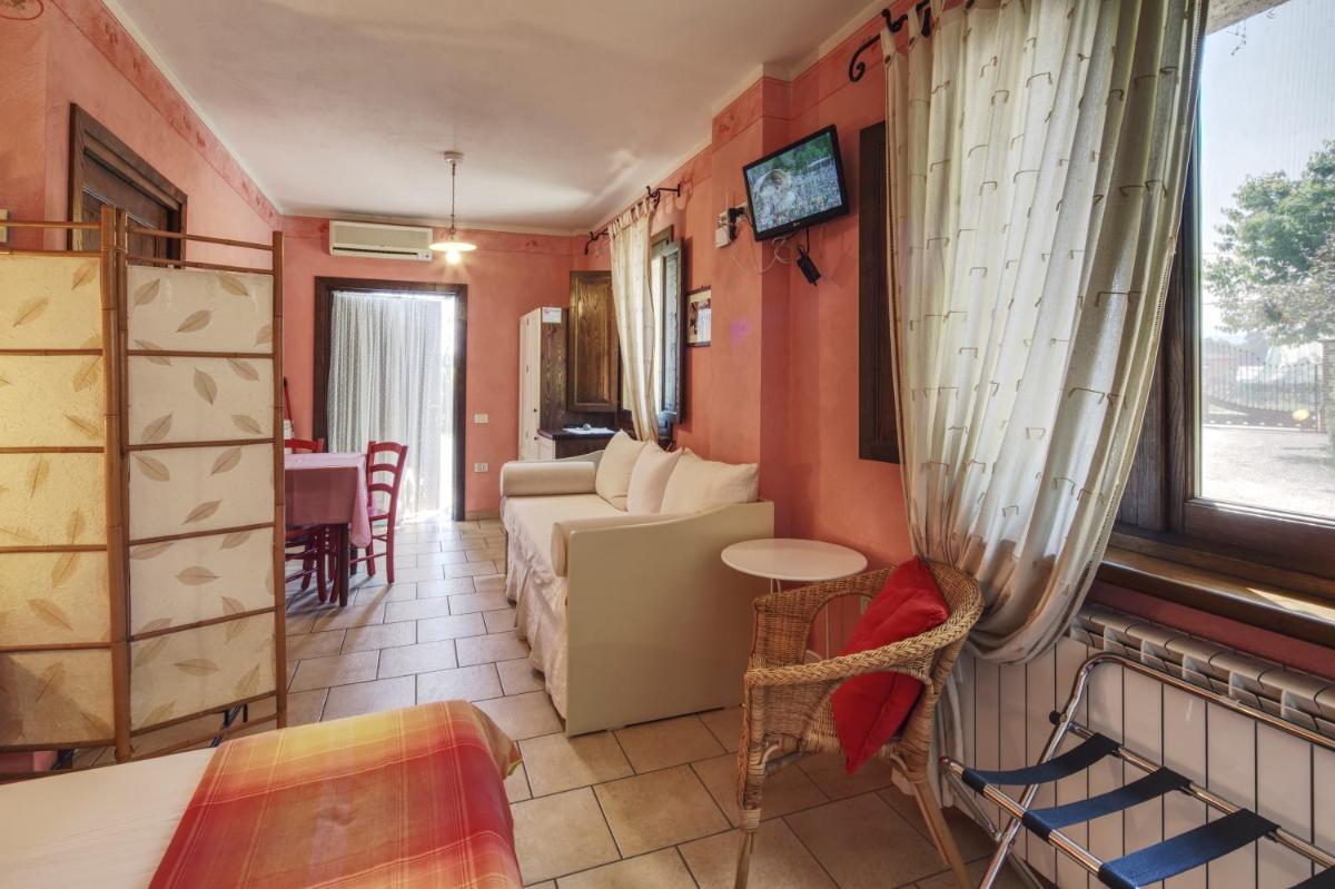 Cascina La Commenda - Housity