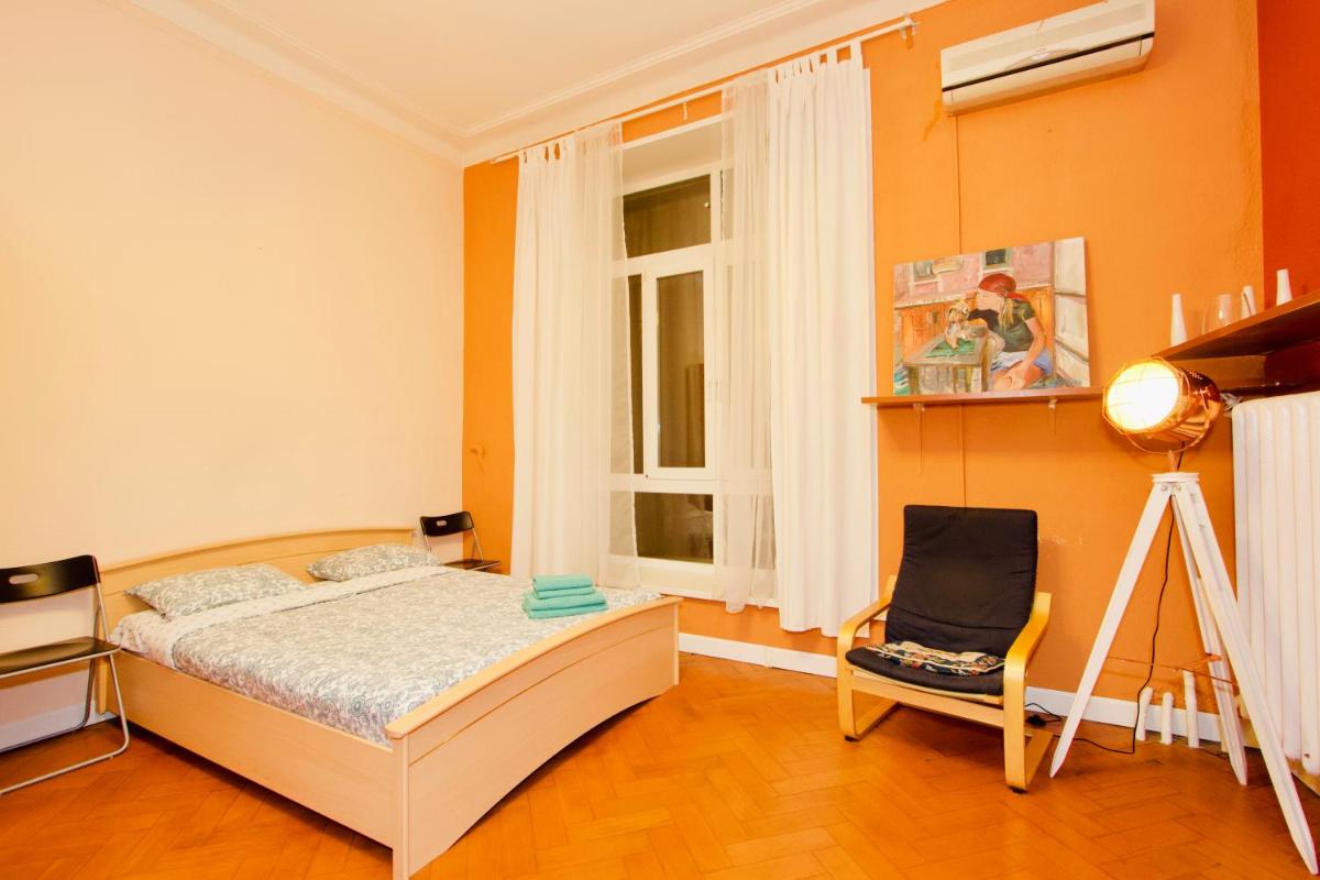 KvartiraSvobodna - Apartment at Bolshoy Gnezdnikovskiy - Housity