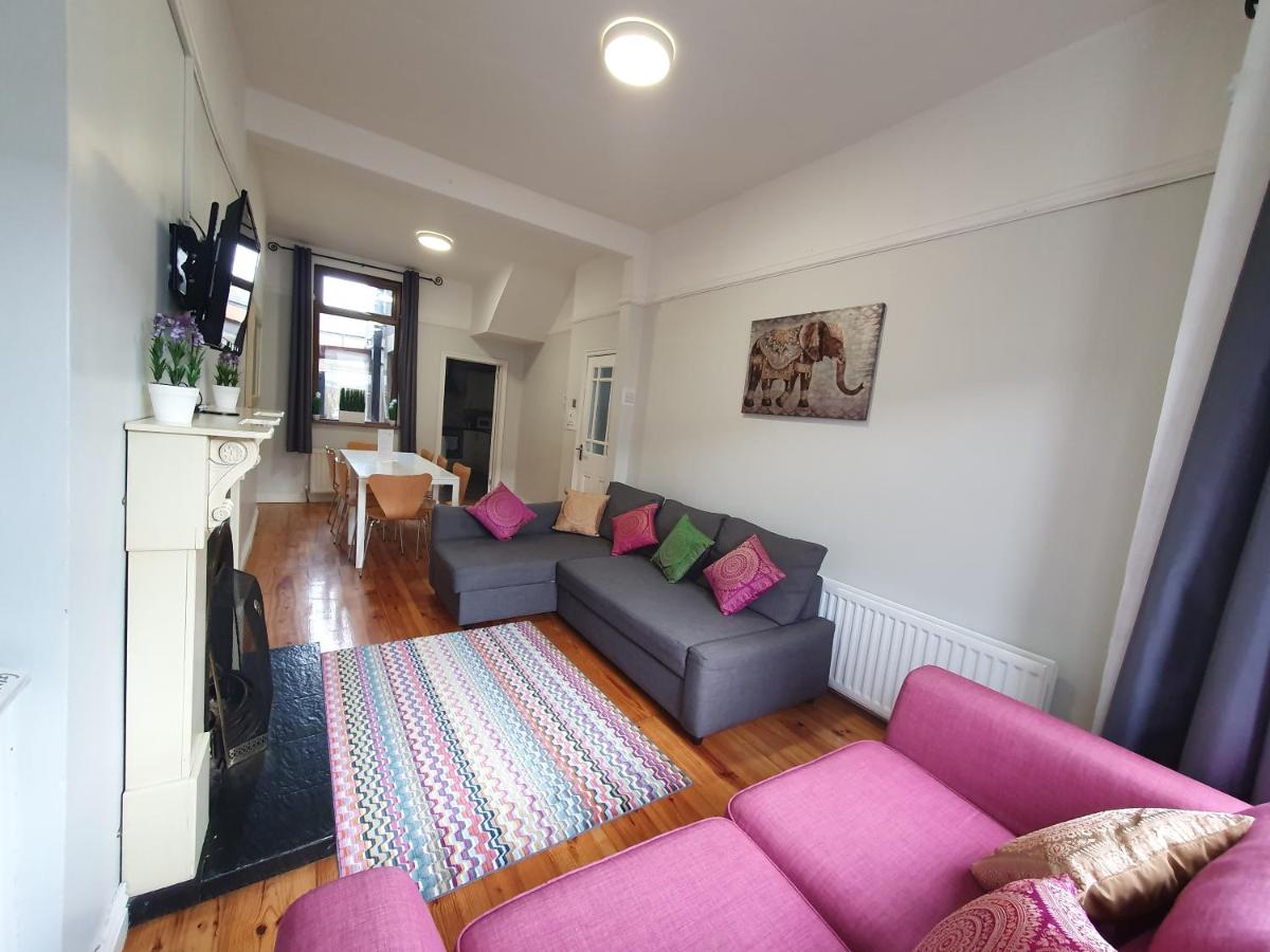 Shaftesbury Avenue Townhouse - Housity
