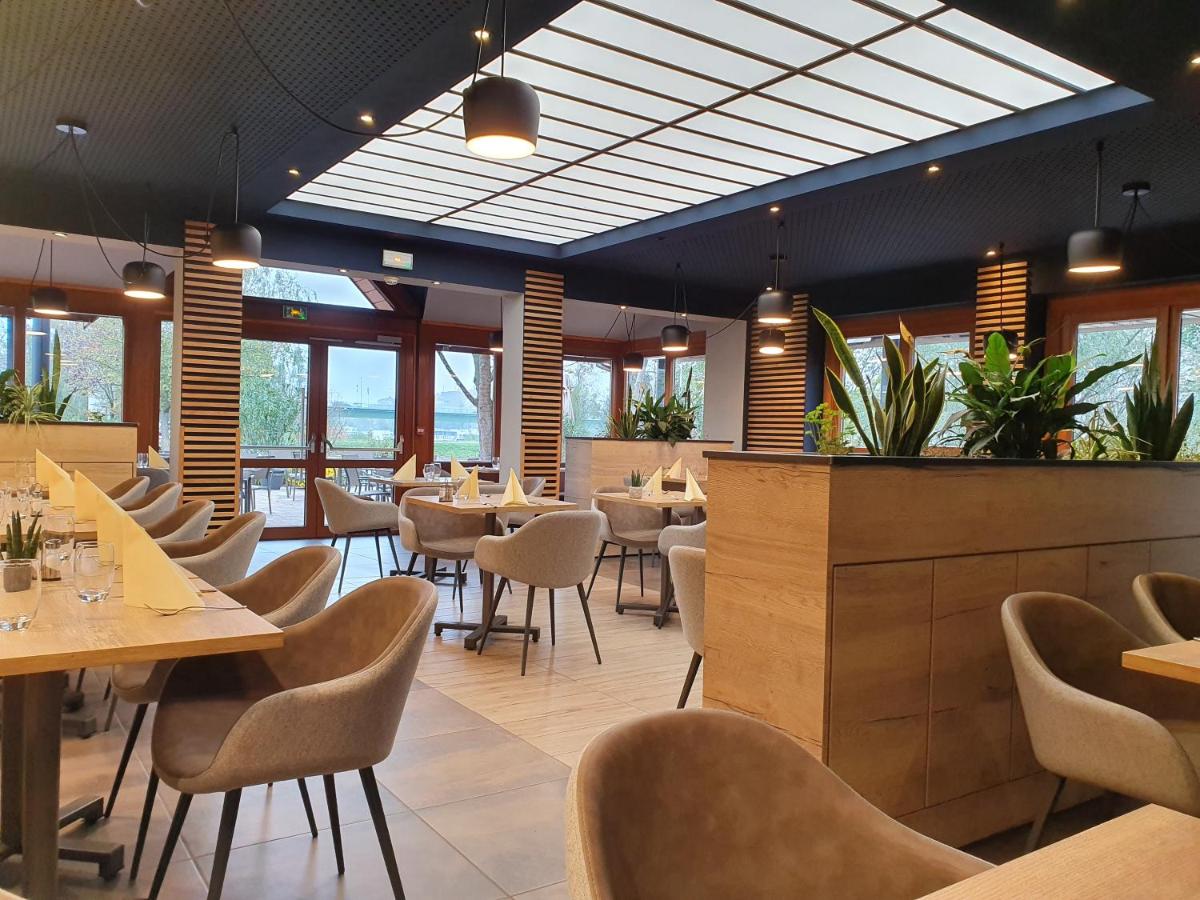 Hotel Le Caballin - Housity