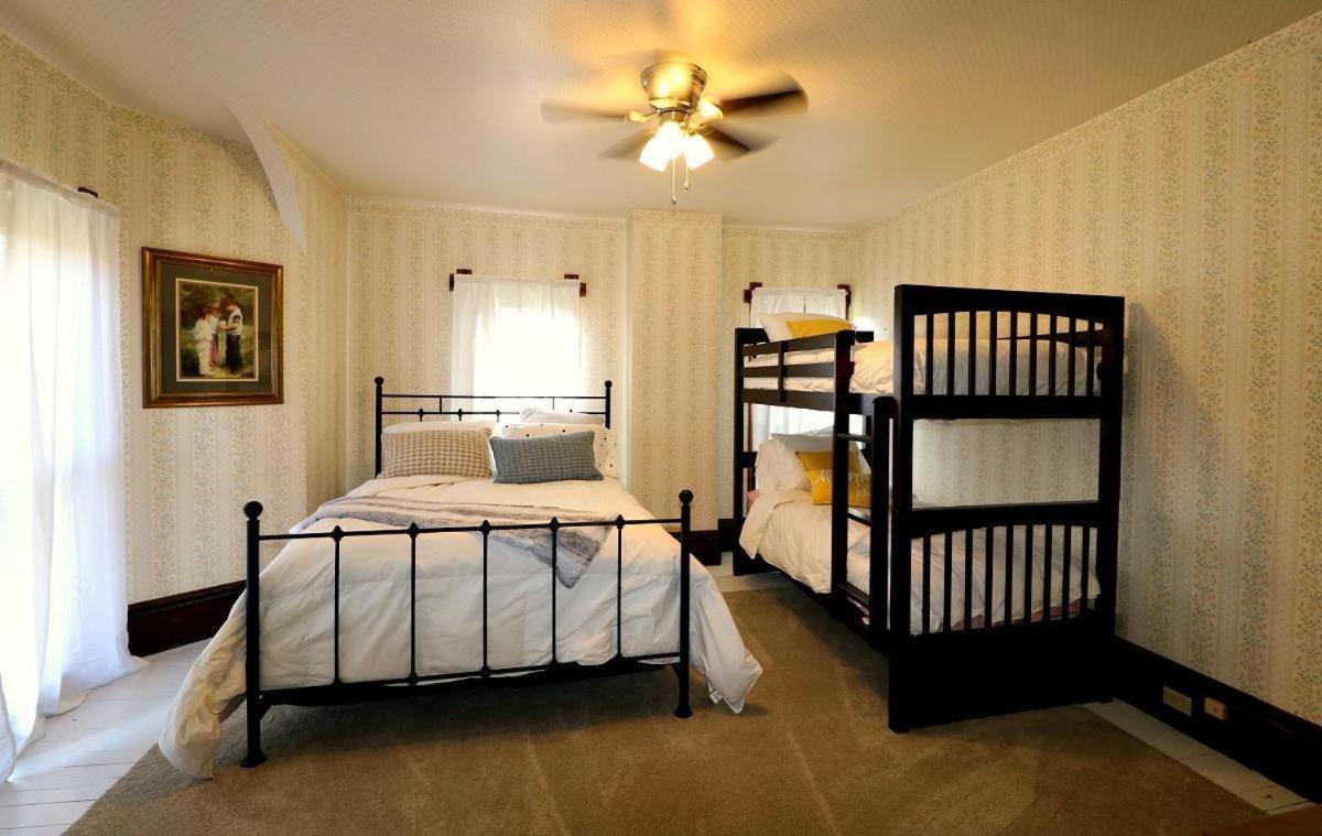 The Francis Rose House - Housity