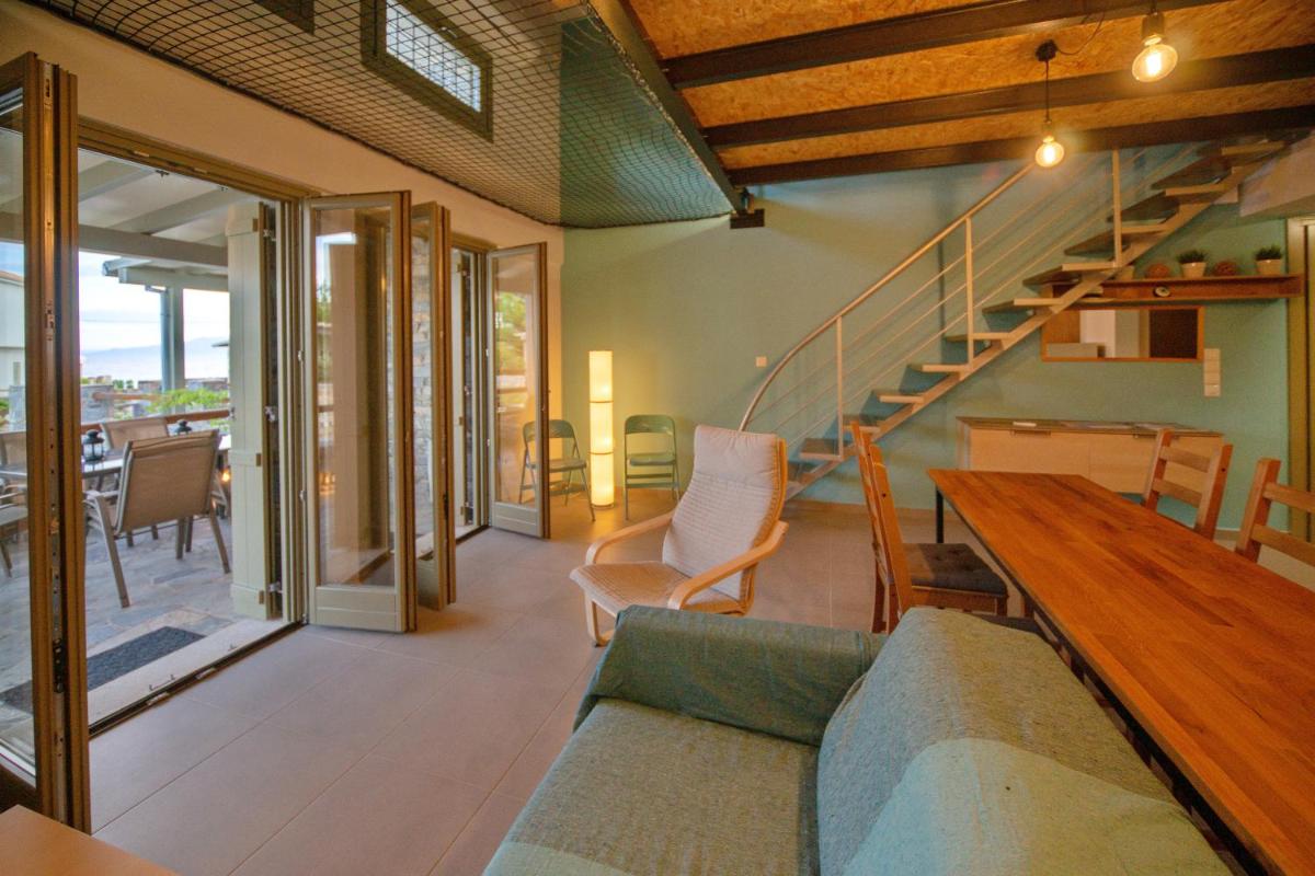 Villa Ambrosia, beach house, Platanidia, Pelion - Housity