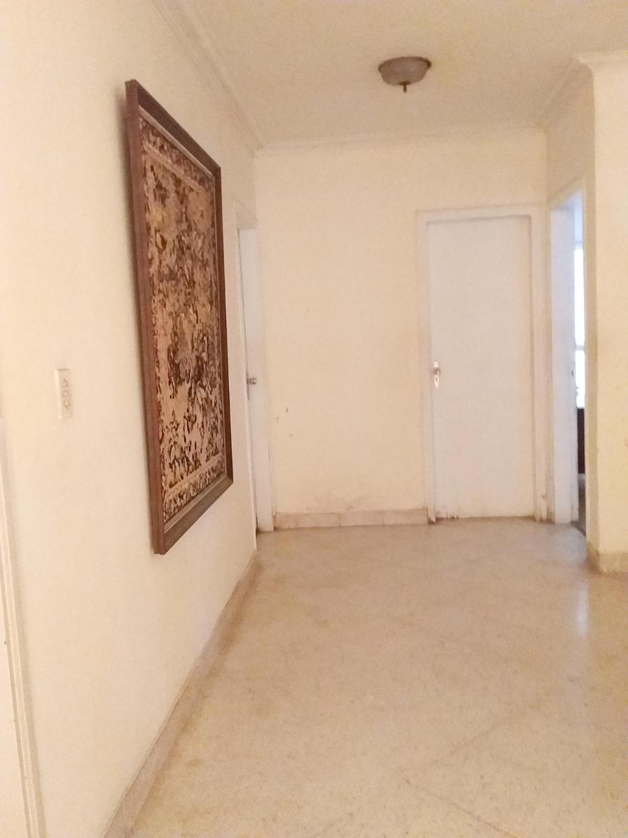 Golden Room - Housity