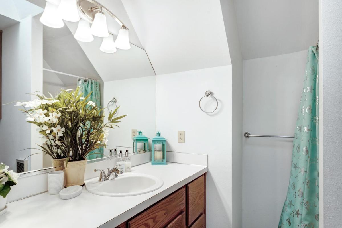 Erikson Beach House - Housity