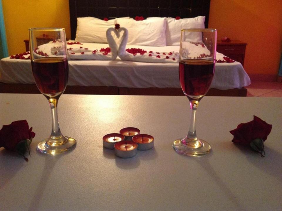 Real Jojutla Hotel - Housity