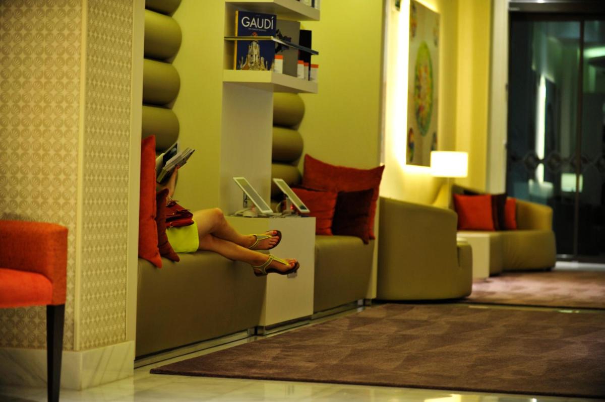 Zona de estar de Hotel Indigo Barcelona - Plaza Catalunya 4Sup by IHG