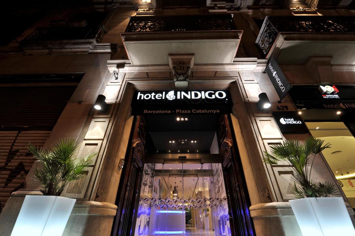Certificado, premio, señal o documento que está expuesto en Hotel Indigo Barcelona - Plaza Catalunya 4Sup by IHG