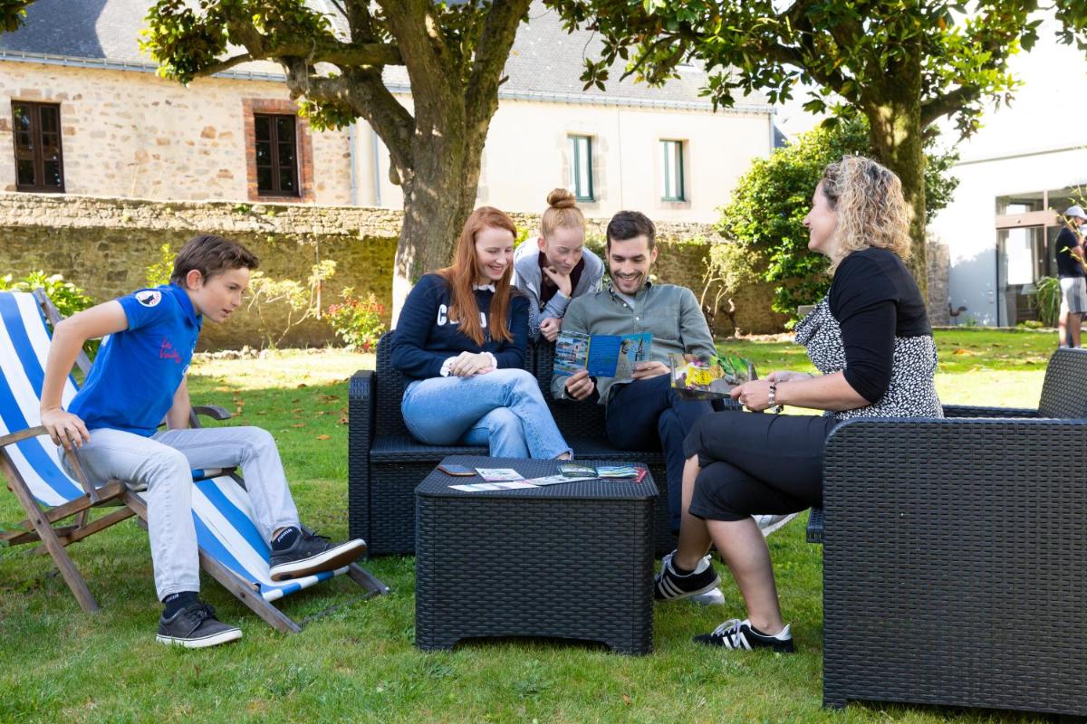 Clients de l'établissement Hôtel Spa De La Citadelle Lorient