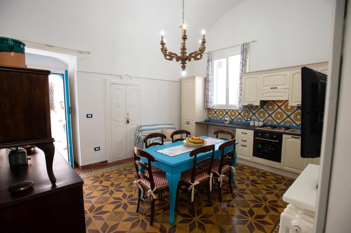 La Casa nel Vico - Housity