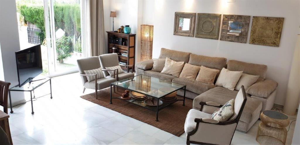 Luxury House Golden Mile Marbella - Housity