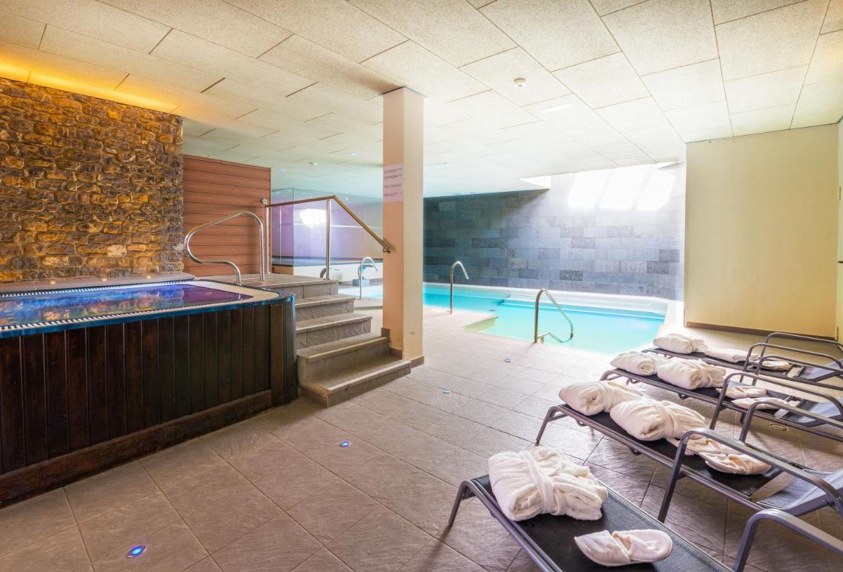 Piscina en o cerca de Aparthotel Trainera