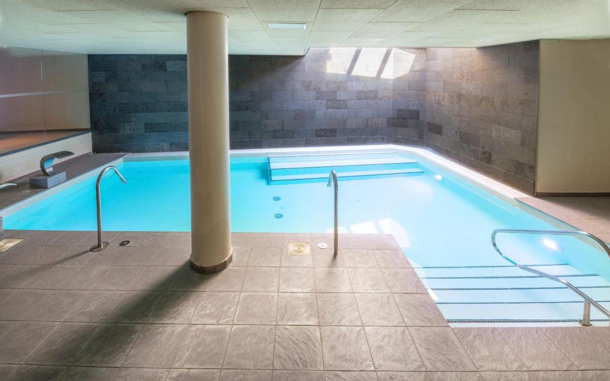 Piscina en o cerca de Aparthotel Trainera