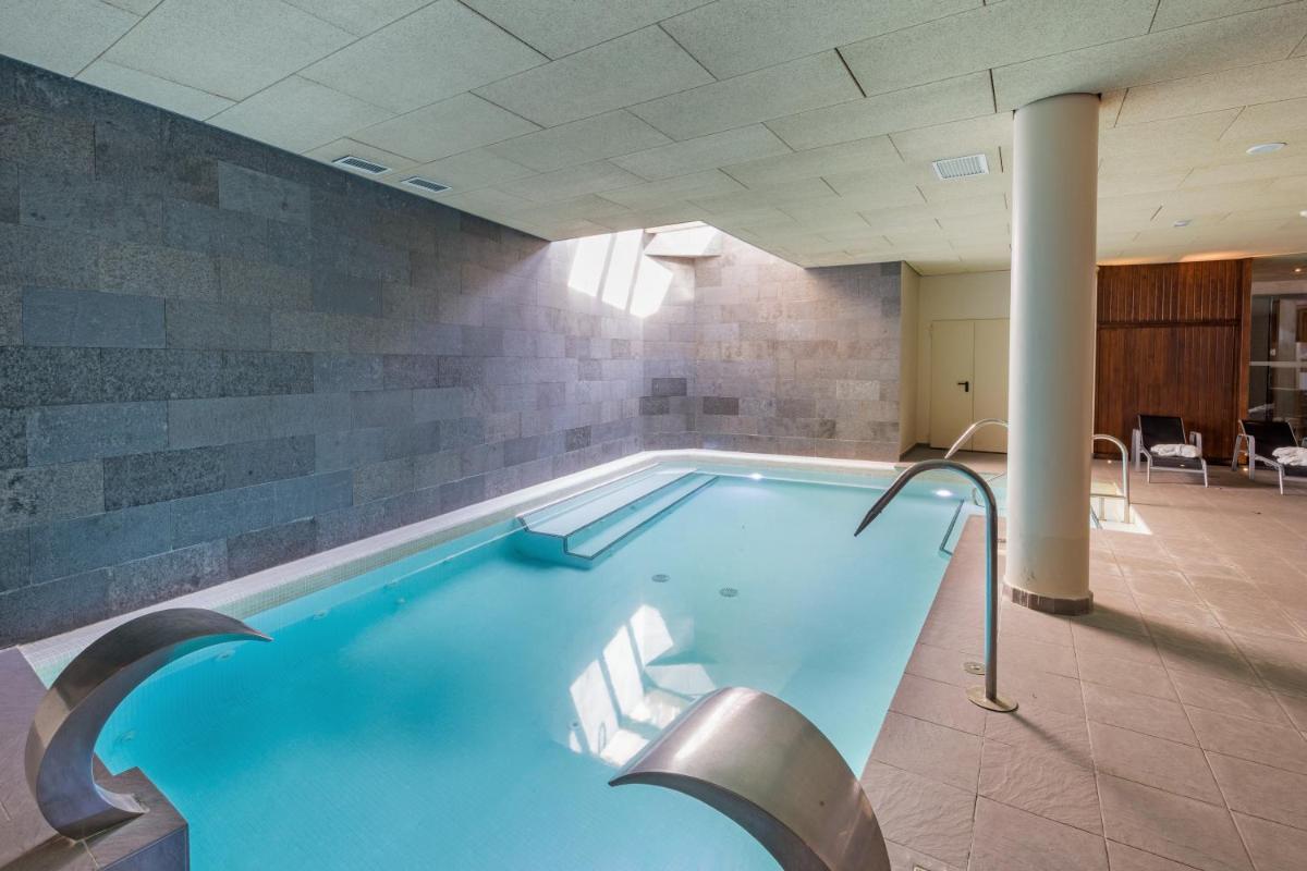 Piscina en o cerca de Aparthotel Trainera