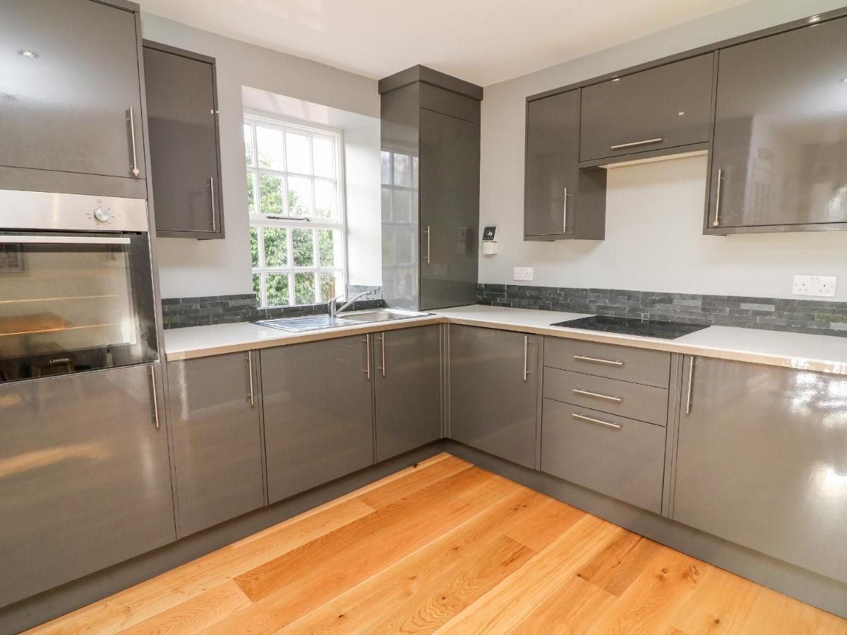 2 Boarbank Farm - Housity