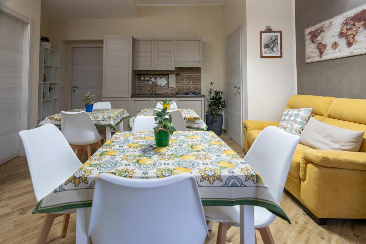 Apollo Bed & Breakfast - Housity