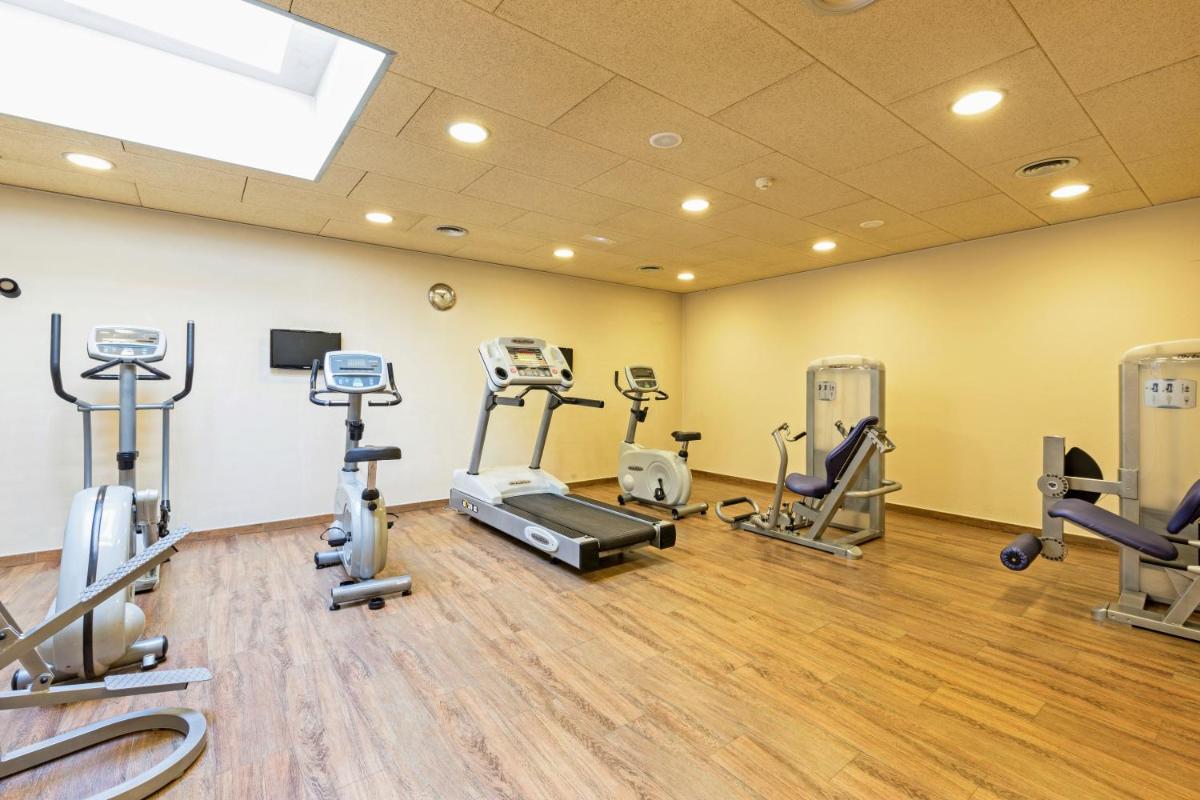 Gimnasio o instalaciones de fitness de Aparthotel Trainera