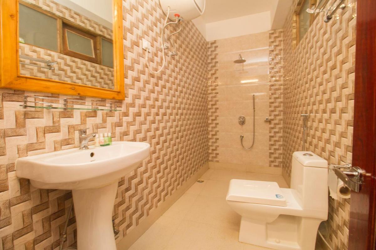 Suitetrails - Queens Hill Hotel & Resorts