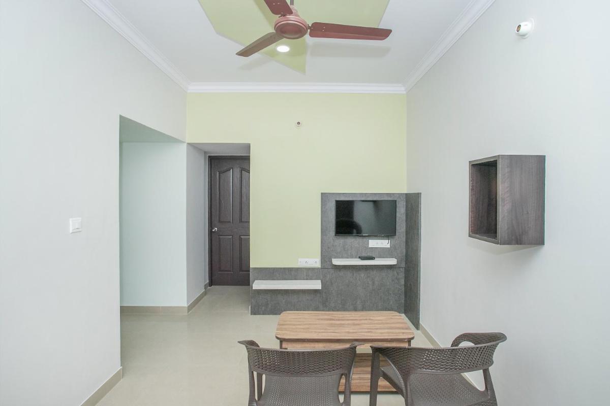 Hotel Saarang Forever - Housity