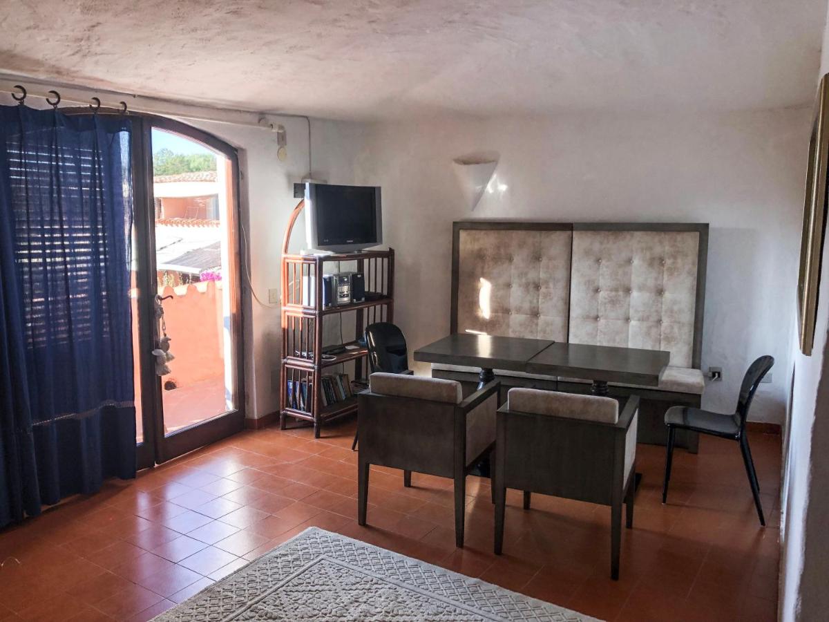 Sea view apartment Le Rocce del Porto - Housity