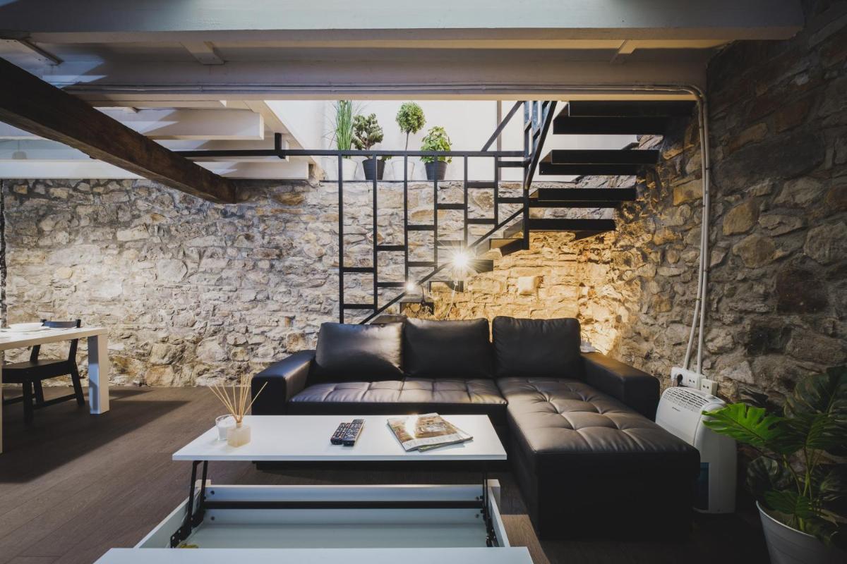 Dúplex con diseño perfecto para teletrabajar y cerca del metro - Housity