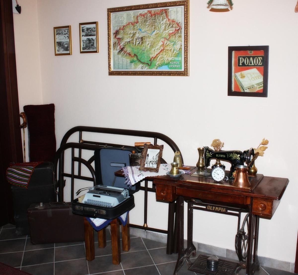 Monopati E6 - Housity