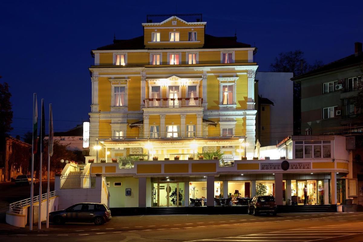 Suitetrails - Hotel Anna Palace
