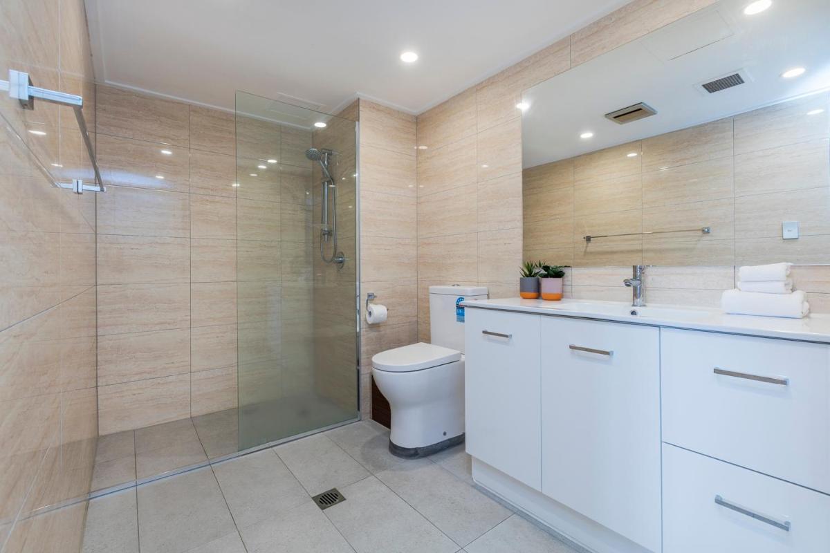 Silverton Apartment Resort Surfers Paradise - Hizvo