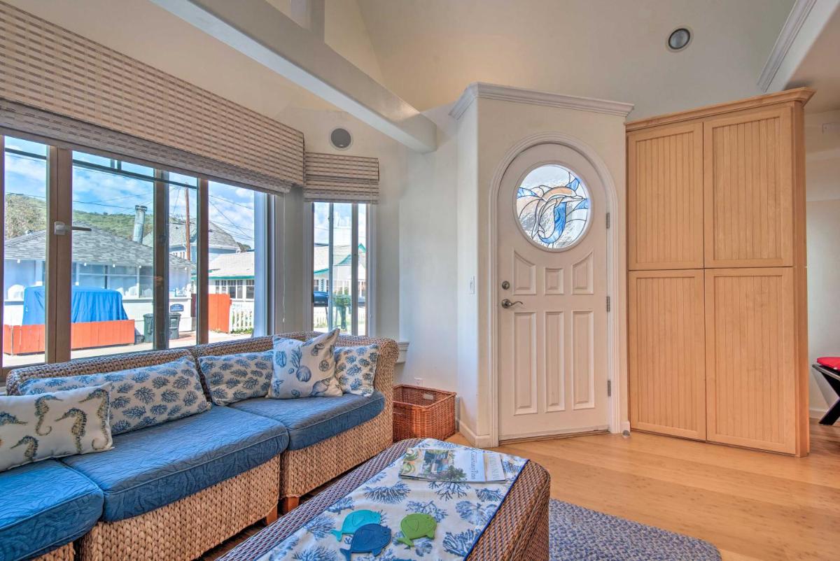 Catalina Island Home Walk to Main Street Beach! - Housity