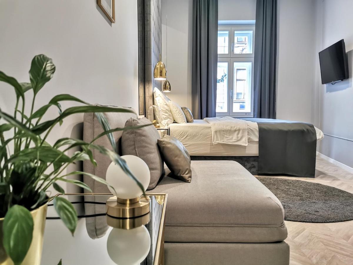 Suitetrails - MINT Boutique Studio Apartments