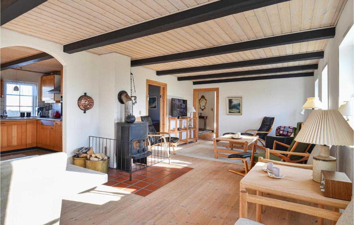 3 Bedroom Nice Home In Ulfborg - Housity