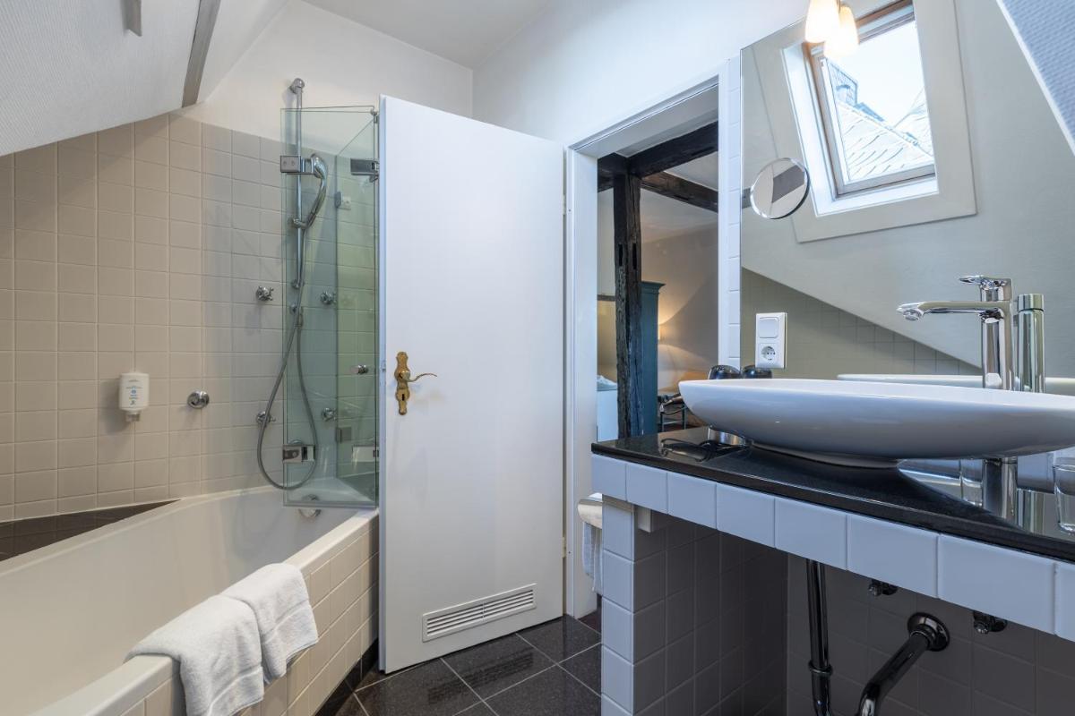 Jagdschloss Hotel Niederwald - Housity