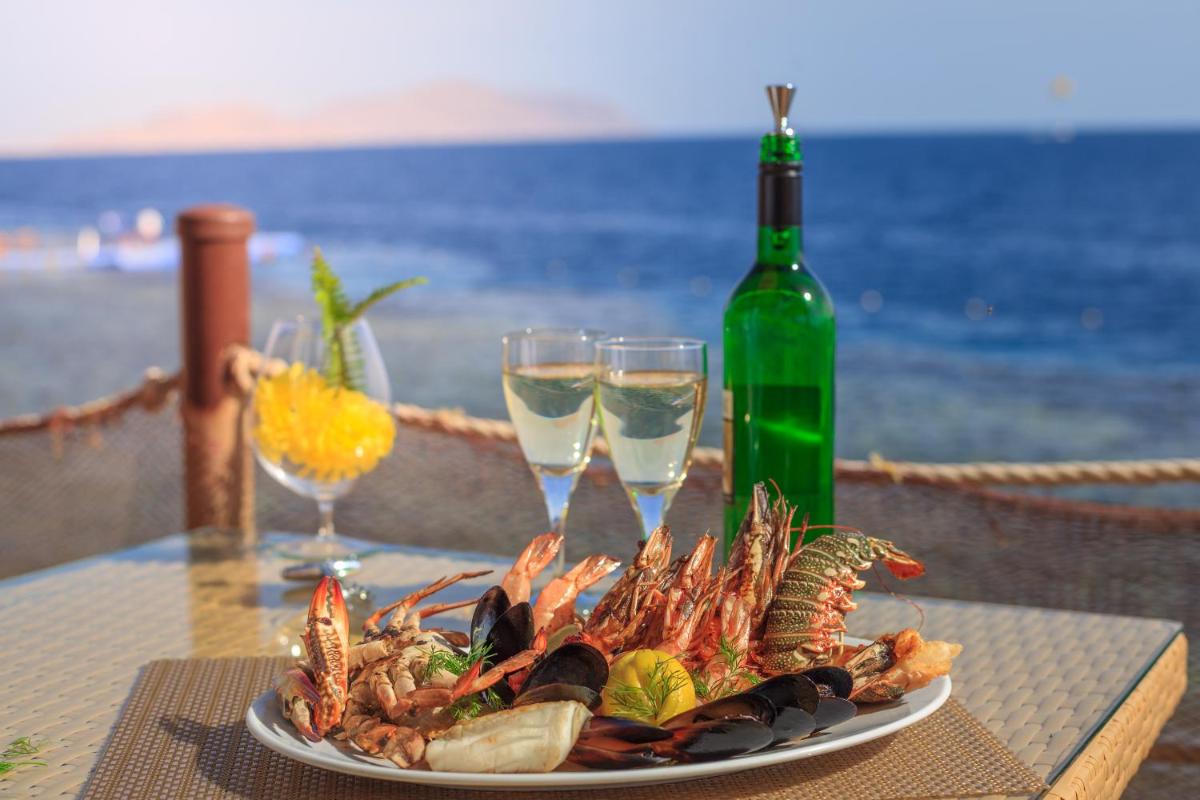 Grand Rotana Resort & Spa - Housity
