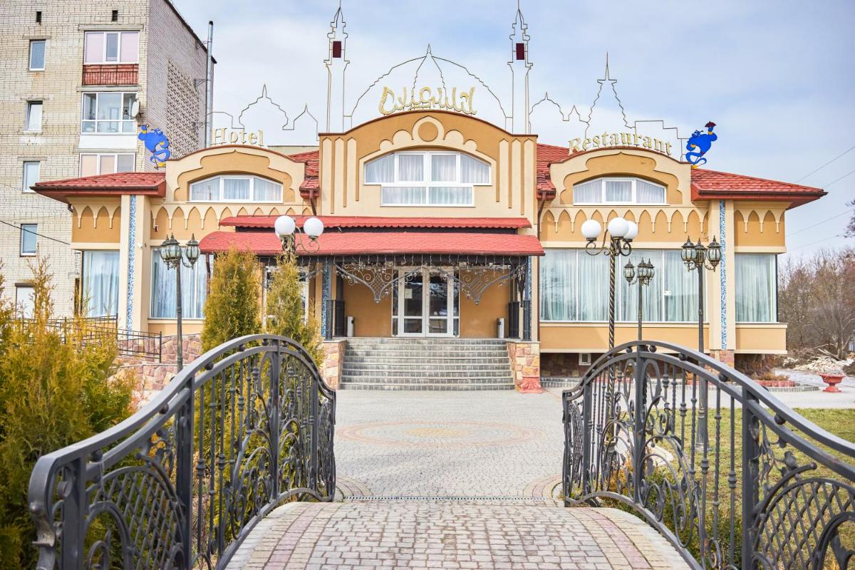 Східний - Housity