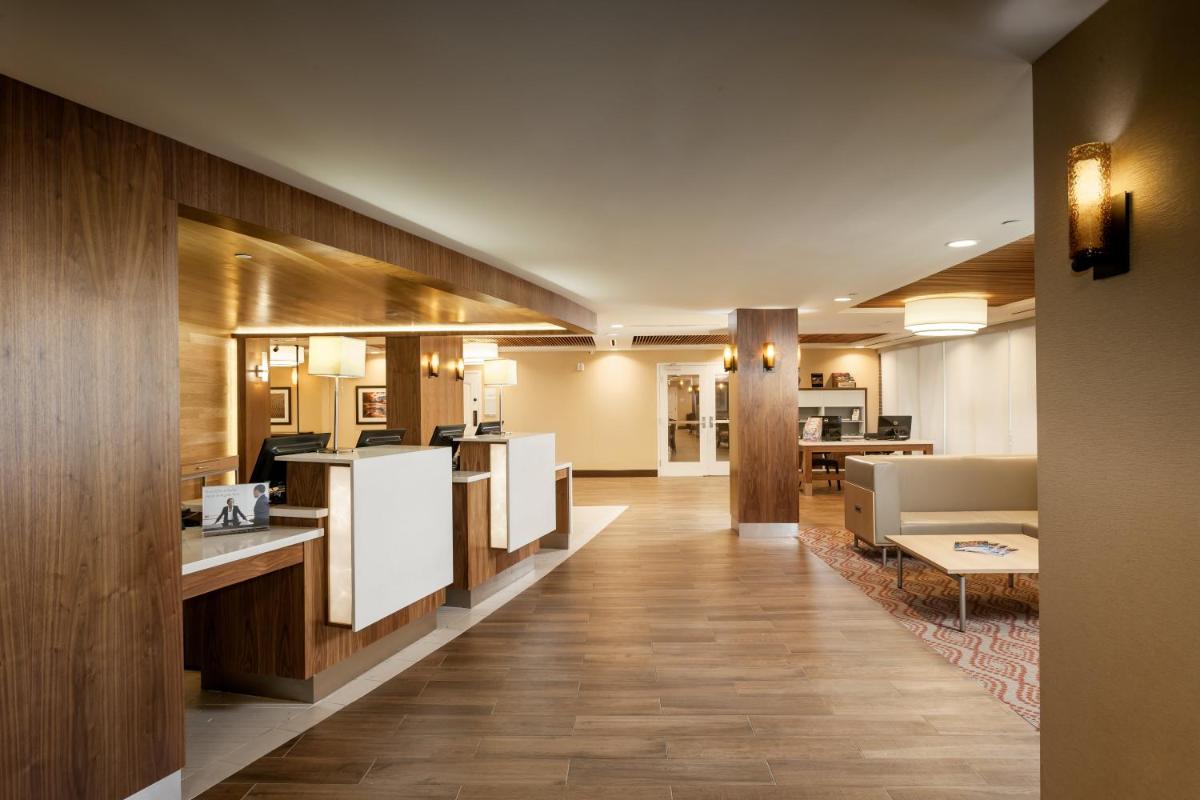 Holiday Inn San Antonio-Downtown/Market Square, an IHG Hotel - Housity