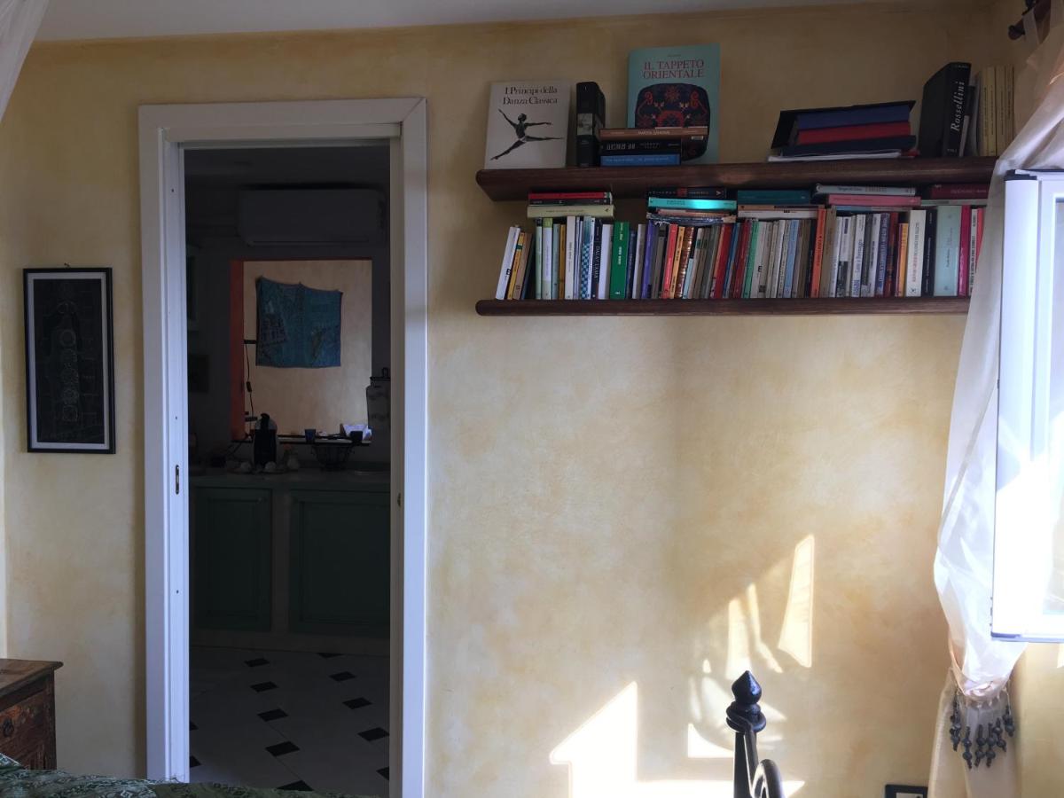 Romantic Sea View Flat in Genova - Housity
