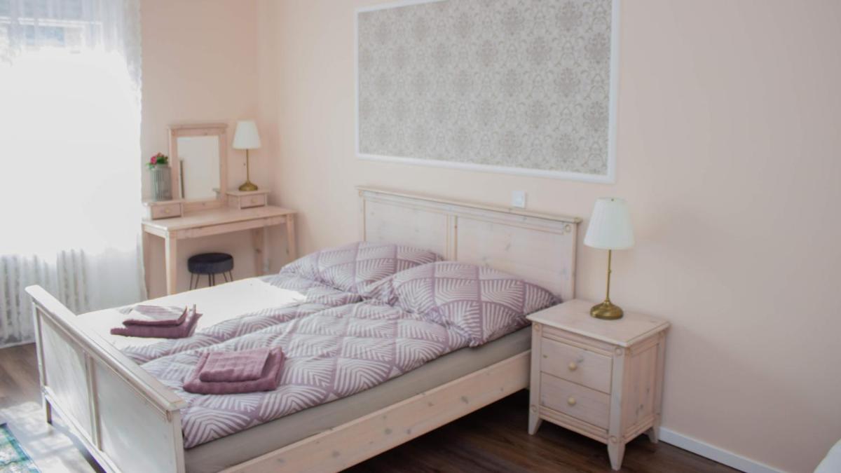 Black Stilt Apartments B3 - Housity