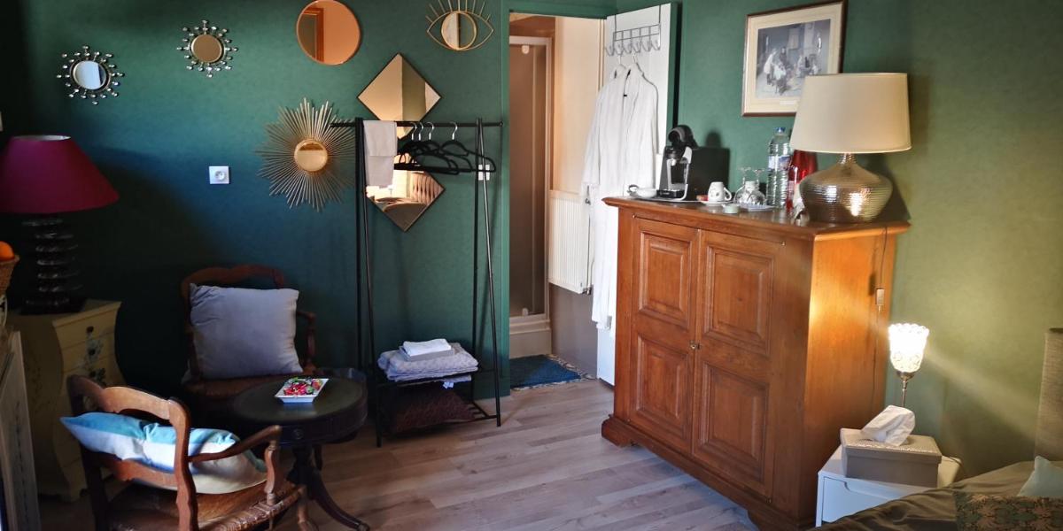 Suitetrails - La Cour Du Puits chambre Maxime
