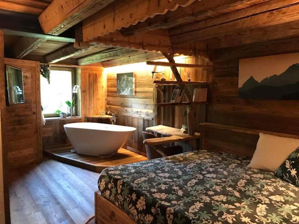 Bed & Breakfast Anisor - Parblanc - Housity