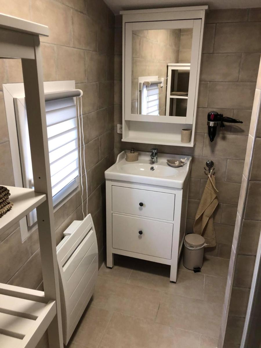 Provence Luberon Bonnieux Location Gite Chez Basile - Hizvo