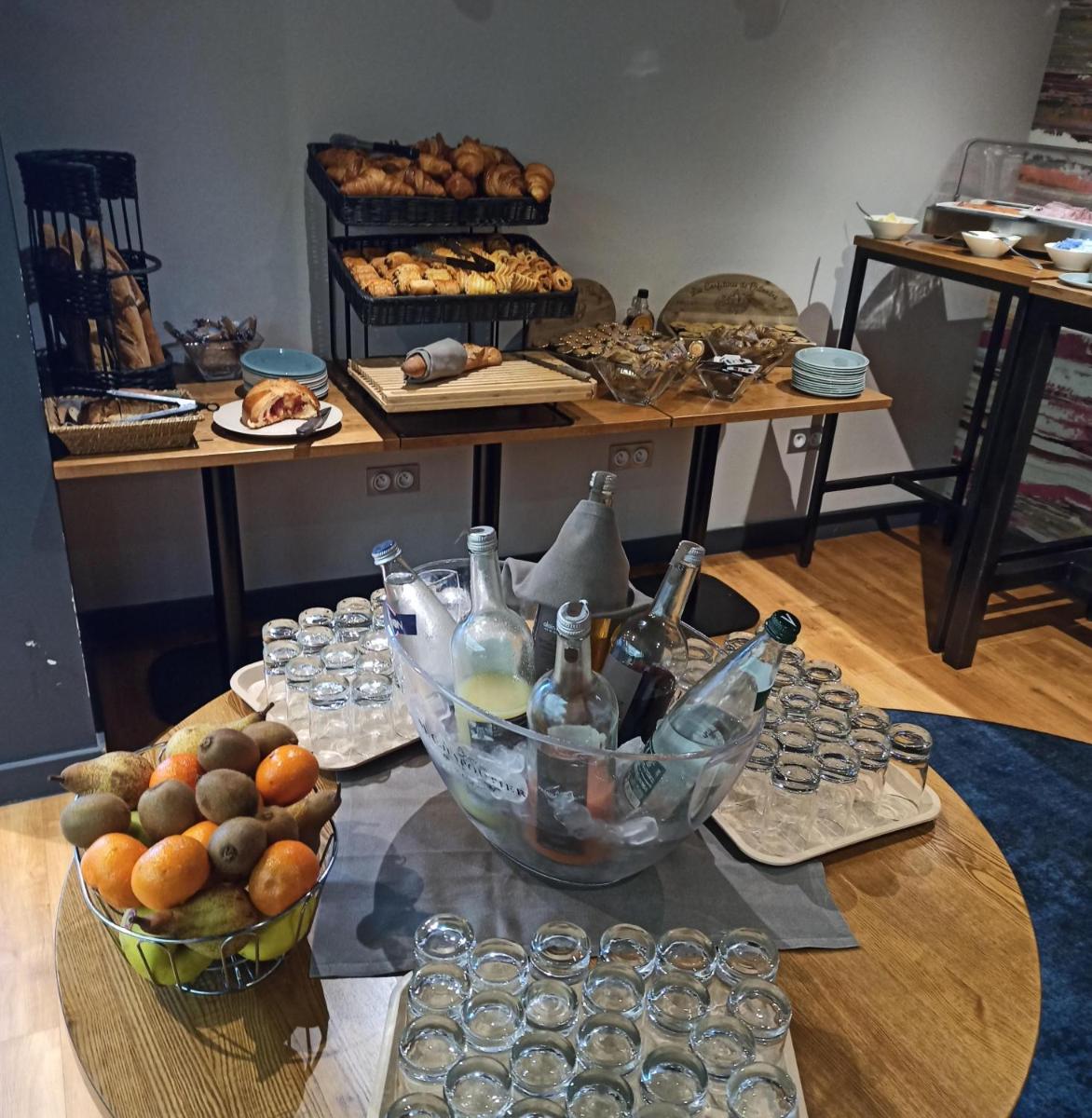 Nourriture dans l'hôtel ou à proximité
